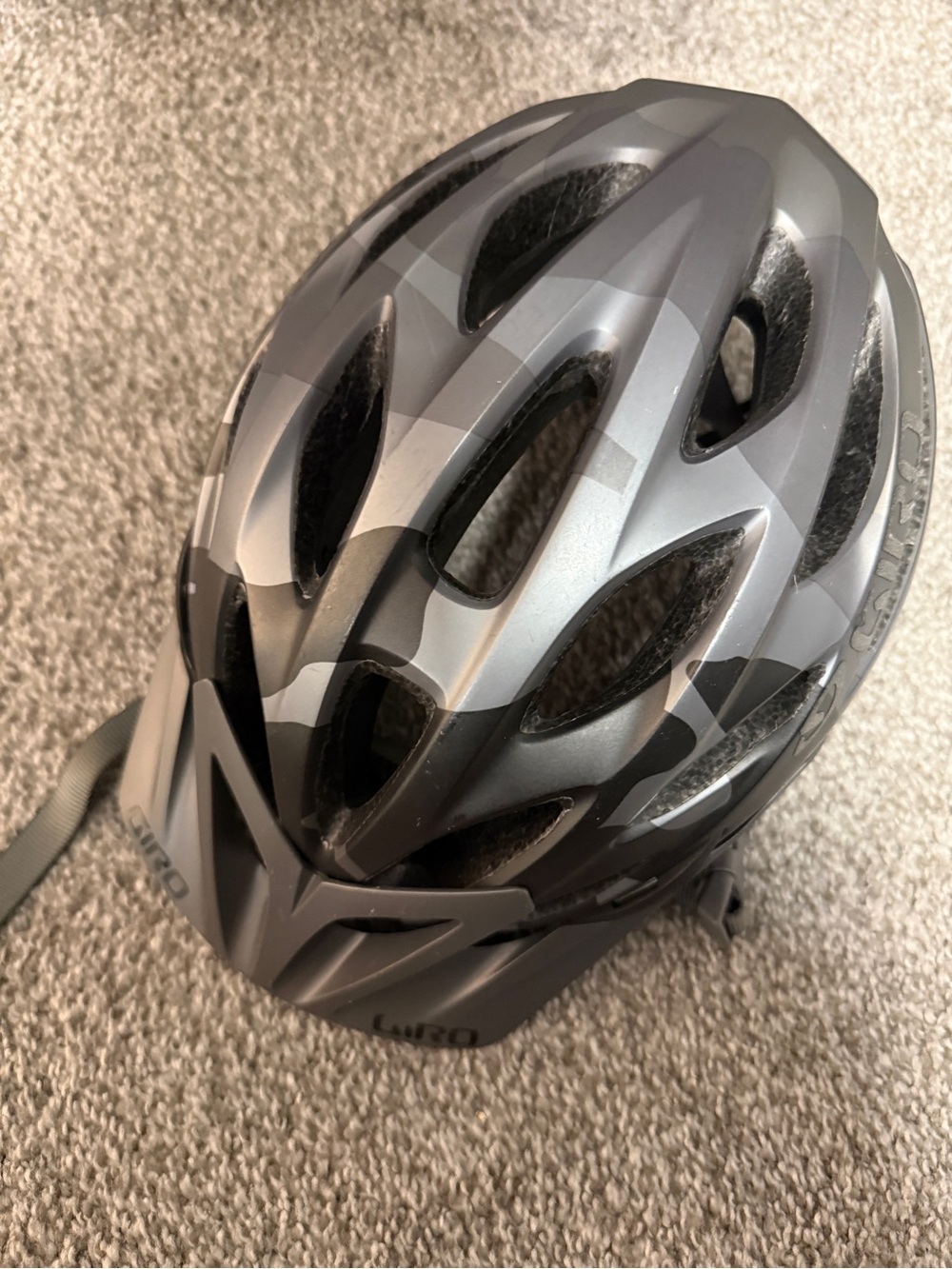 Giro Matte Camouflage Gray Bike Helmet